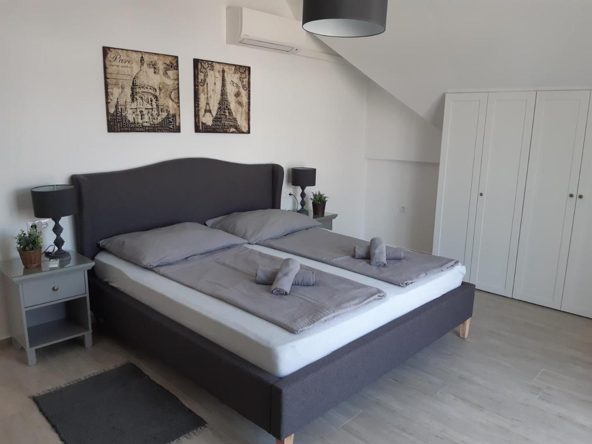 Apartman Soos -- Only For Relaxation, Not For Party! Шиофок Экстерьер фото
