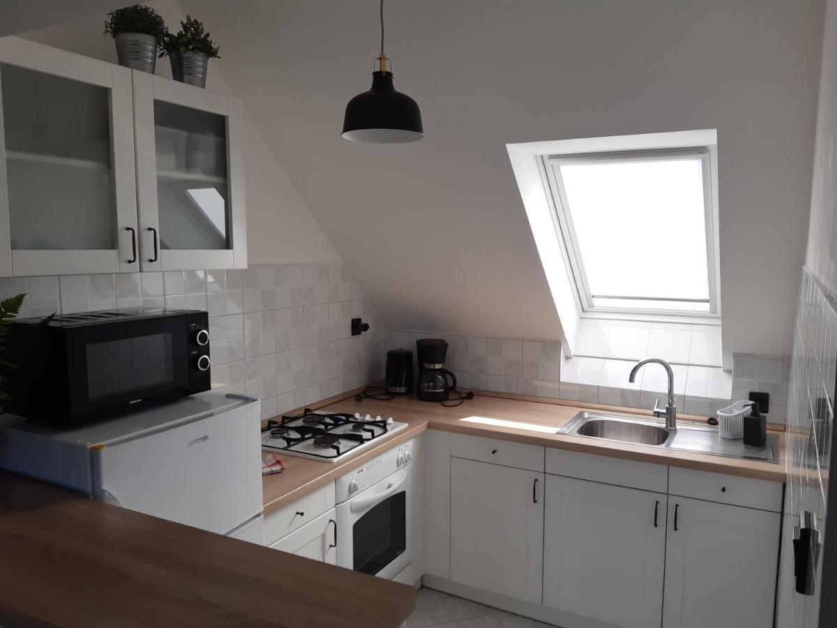 Apartman Soos -- Only For Relaxation, Not For Party! Шиофок Экстерьер фото