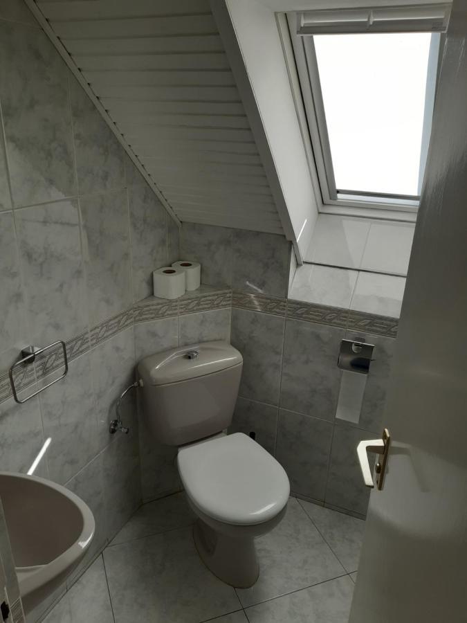 Apartman Soos -- Only For Relaxation, Not For Party! Шиофок Экстерьер фото