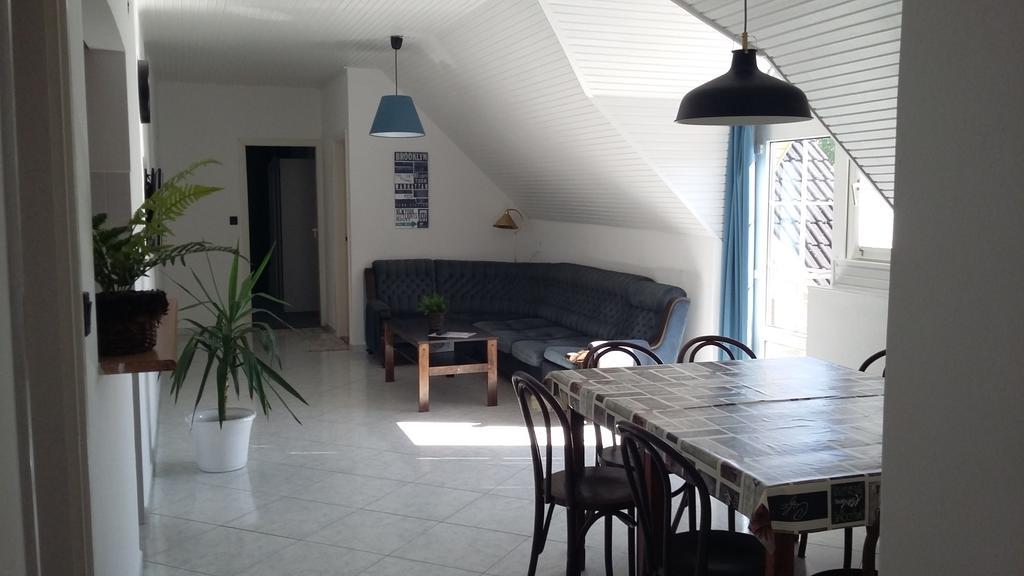 Apartman Soos -- Only For Relaxation, Not For Party! Шиофок Экстерьер фото